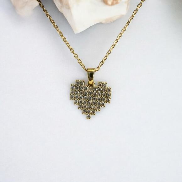 18K Gold Plated Pixel Heart Pendant Necklace 15"+2" Adjustable Gift - Picture 1 of 12